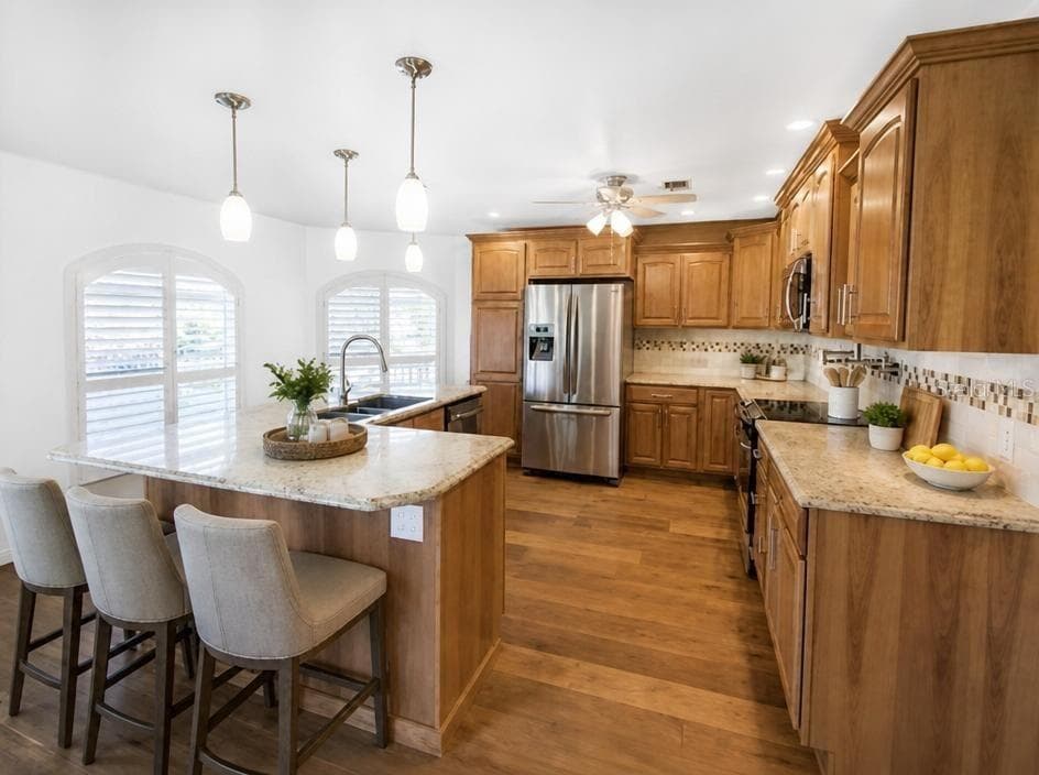 1343 UNDERHILL CIRCLE 2