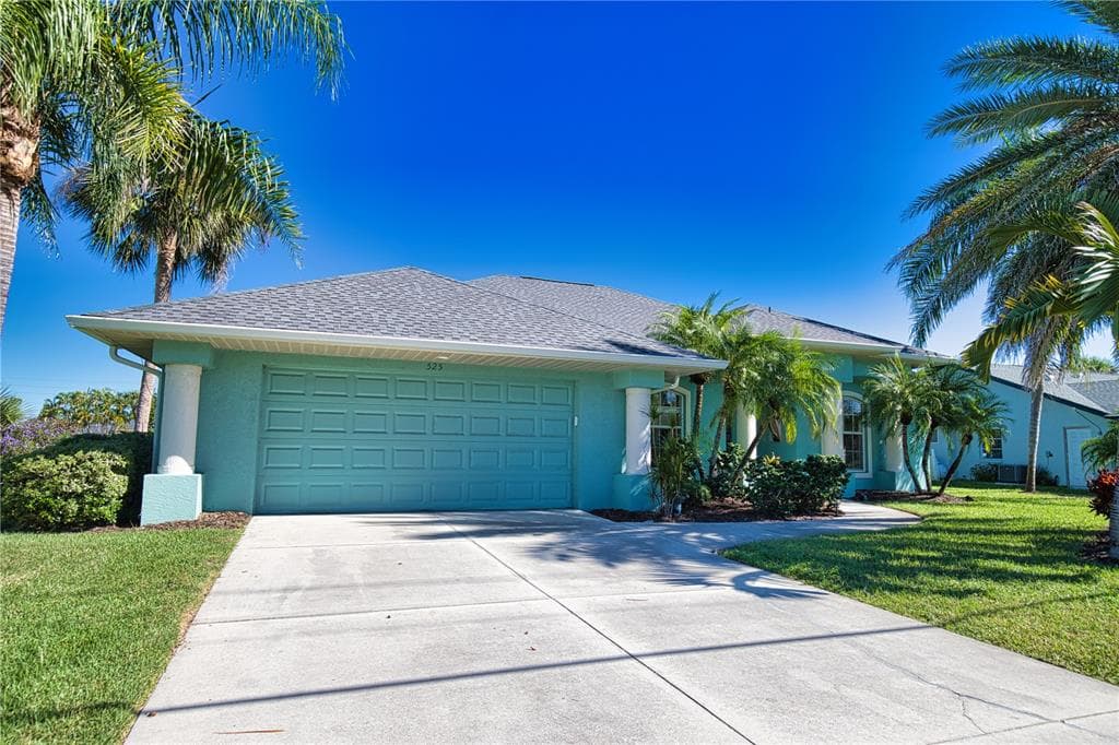 525 ROTONDA CIRCLE photo 3