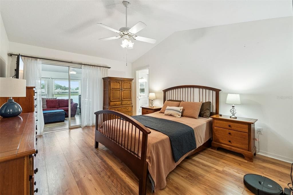 501 EASTLAKE DRIVE photo 15
