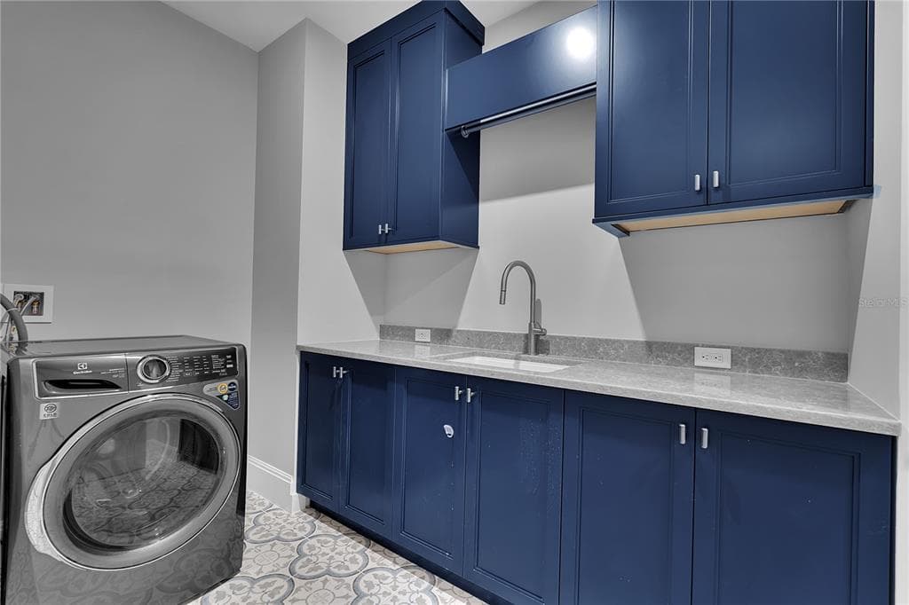 70 AVENIDA VENECCIA 304 photo 25