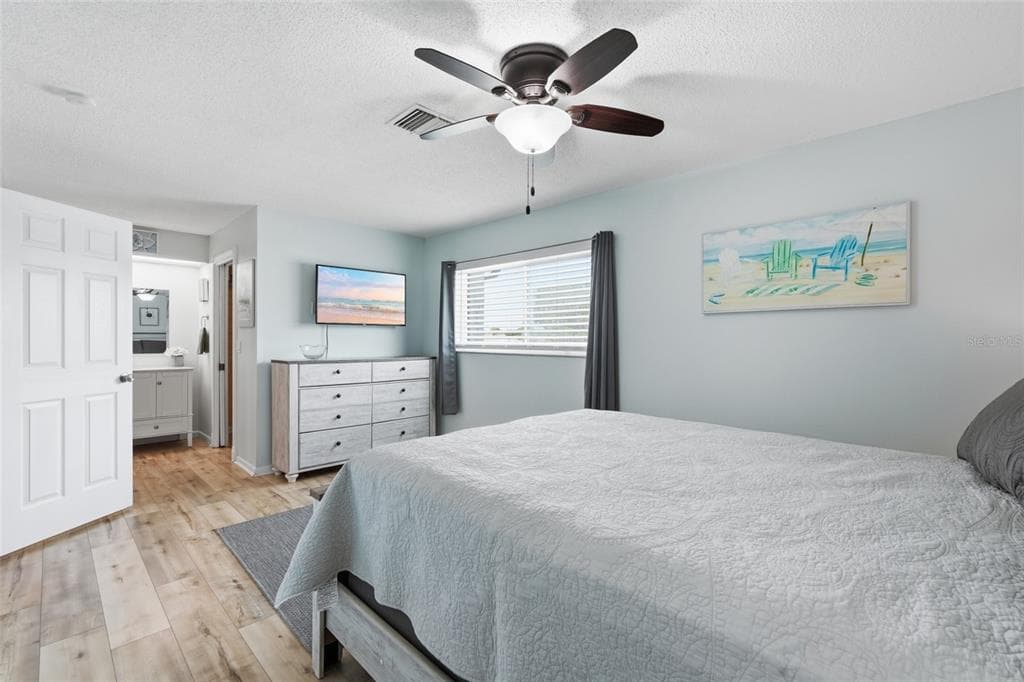 4928 VINCENNES STREET C5 photo 25