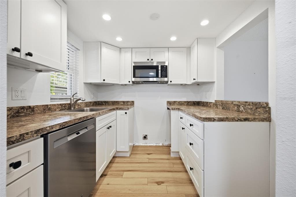 4555 MARINE PARKWAY 106 photo 8