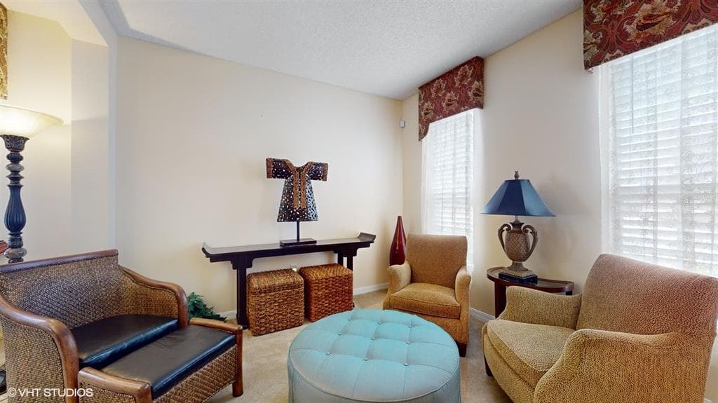 321 CRESSA CIRCLE photo 13
