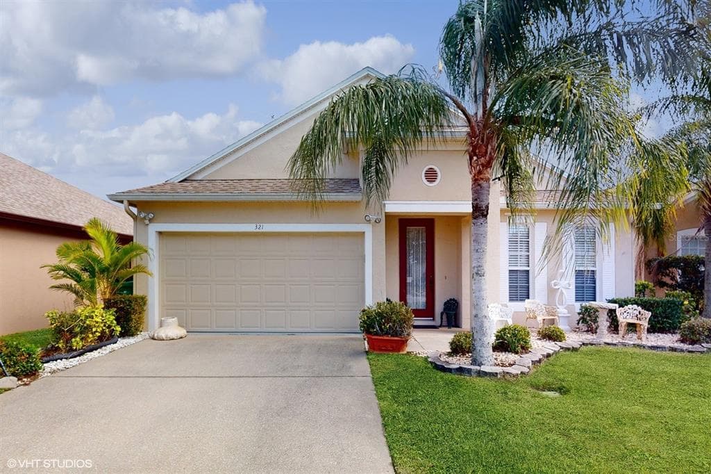 321 CRESSA CIRCLE photo 1