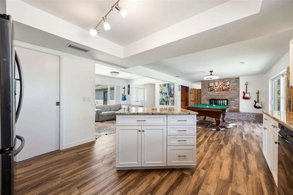 37951 WASHINGTON LOOP ROAD photo 25