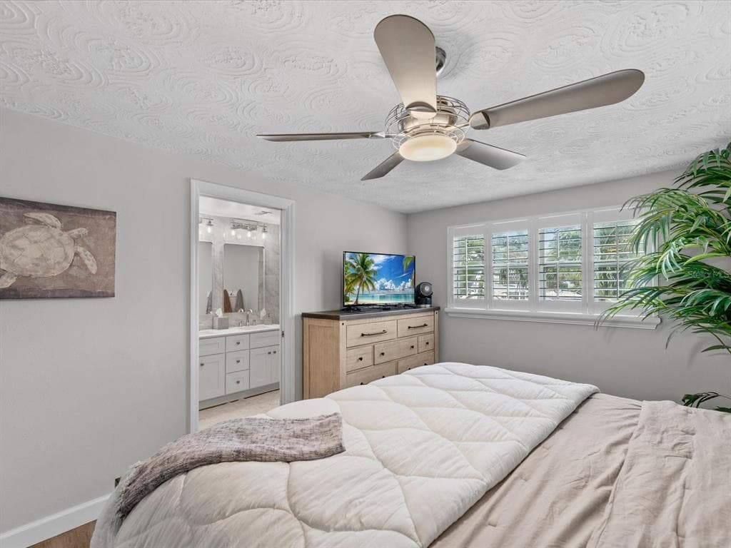 4911 POMPANO DRIVE photo 25