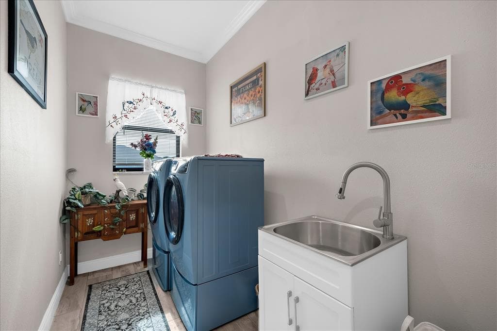 15504 HENNIPEN CIRCLE photo 13
