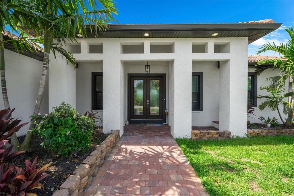 15504 HENNIPEN CIRCLE 3