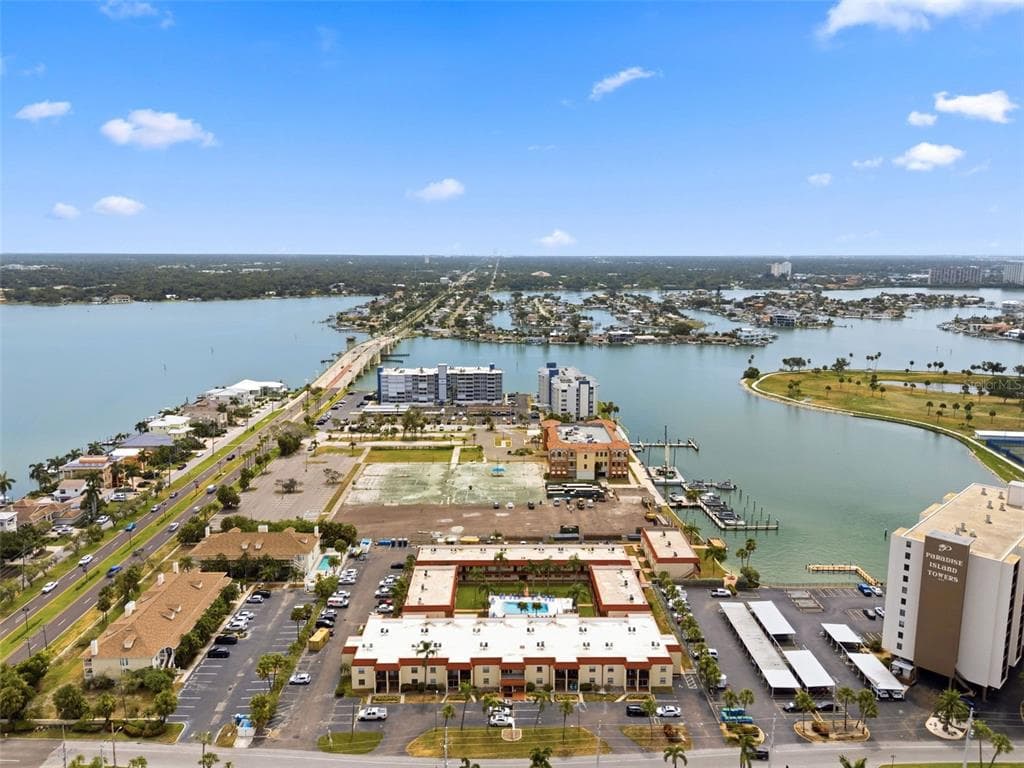 10365 PARADISE BOULEVARD 1 photo 17
