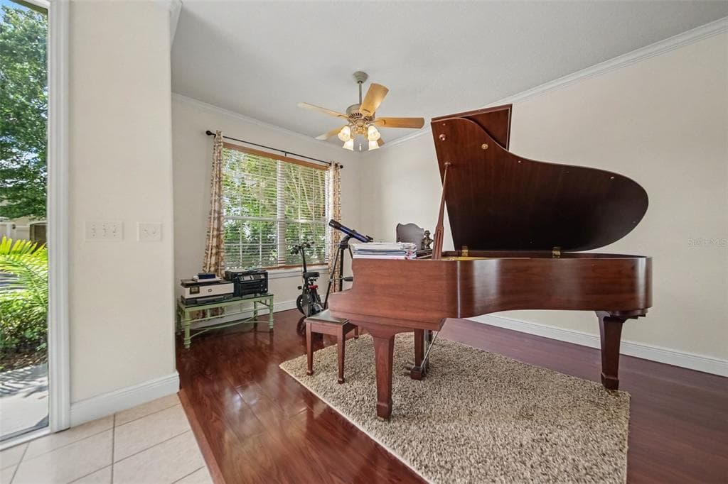 246 BRIGHTVIEW DRIVE photo 11