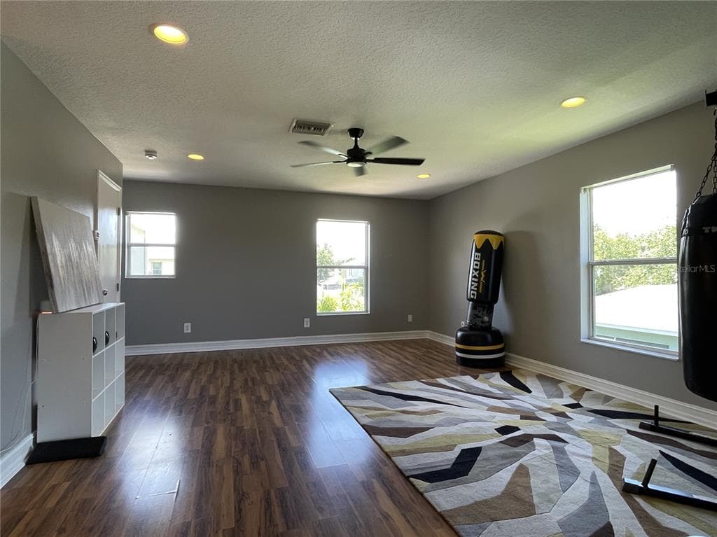 5036 WHISTLING PINES COURT photo 13
