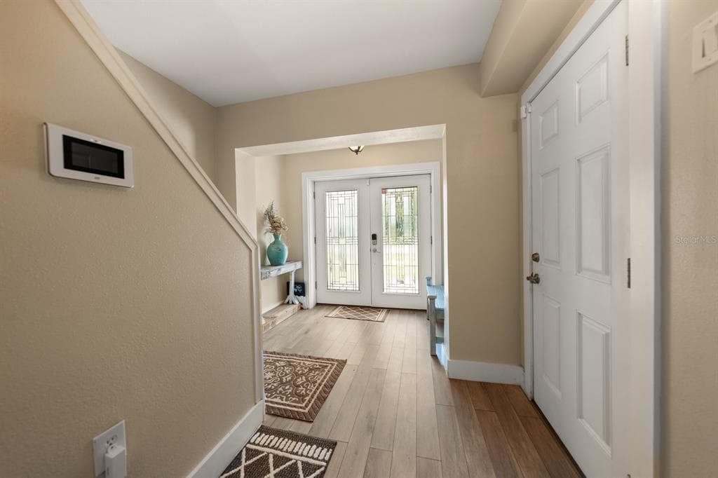 912 SEMINOLE BOULEVARD 4