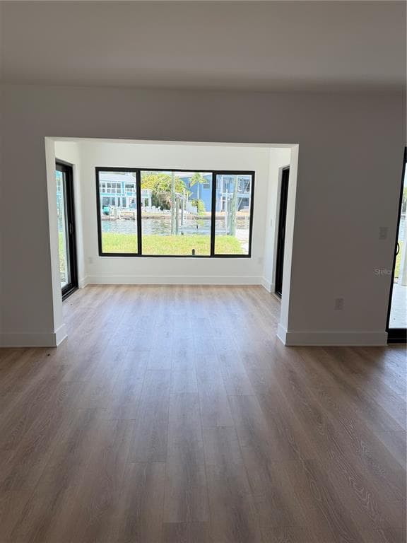 105 AUGUSTA AVENUE 2