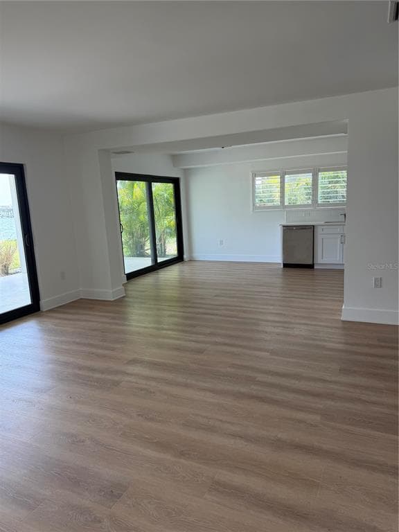 105 AUGUSTA AVENUE photo 7