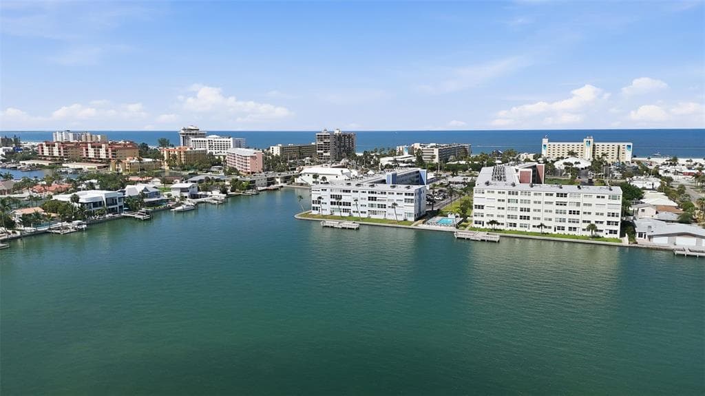 5555 GULF BOULEVARD #116 1