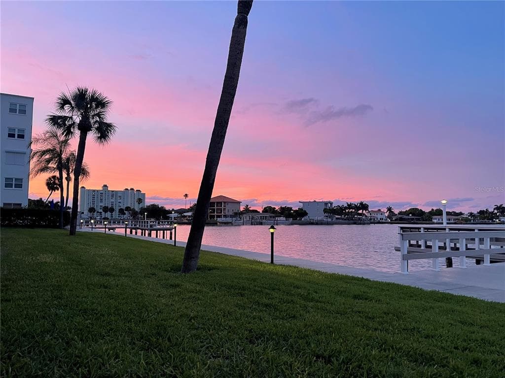 5555 GULF BOULEVARD #116 5