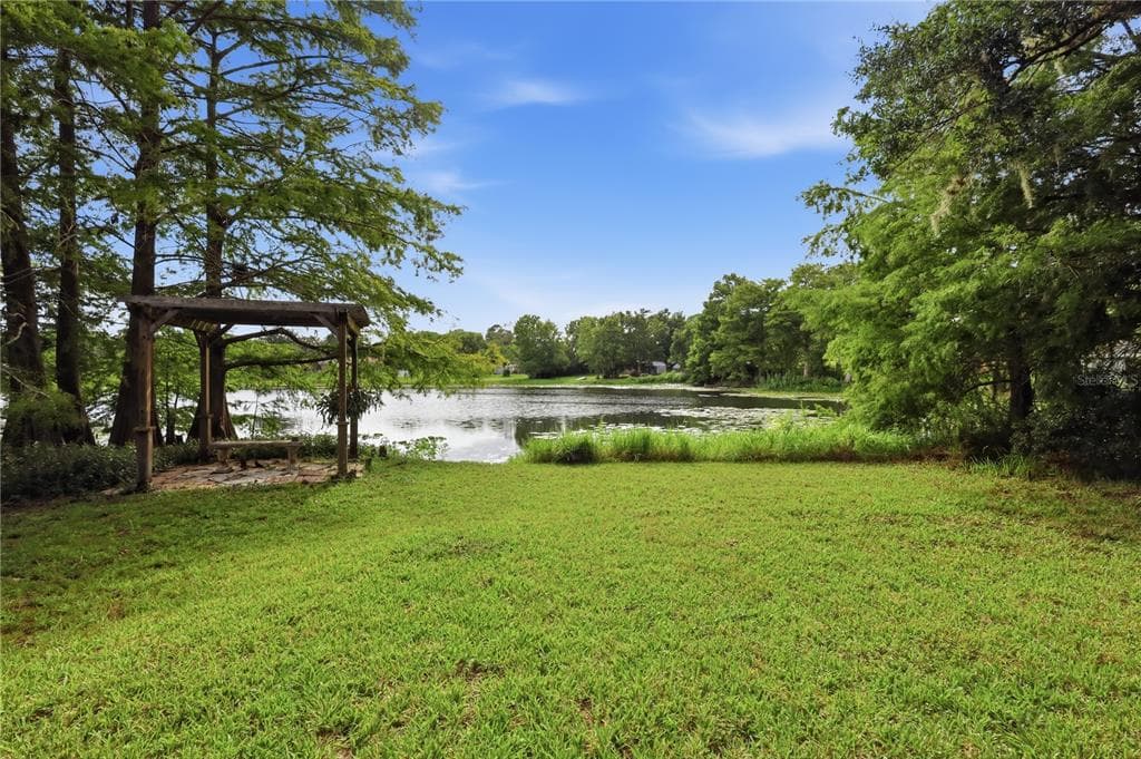 44 BONITA ROAD photo 6