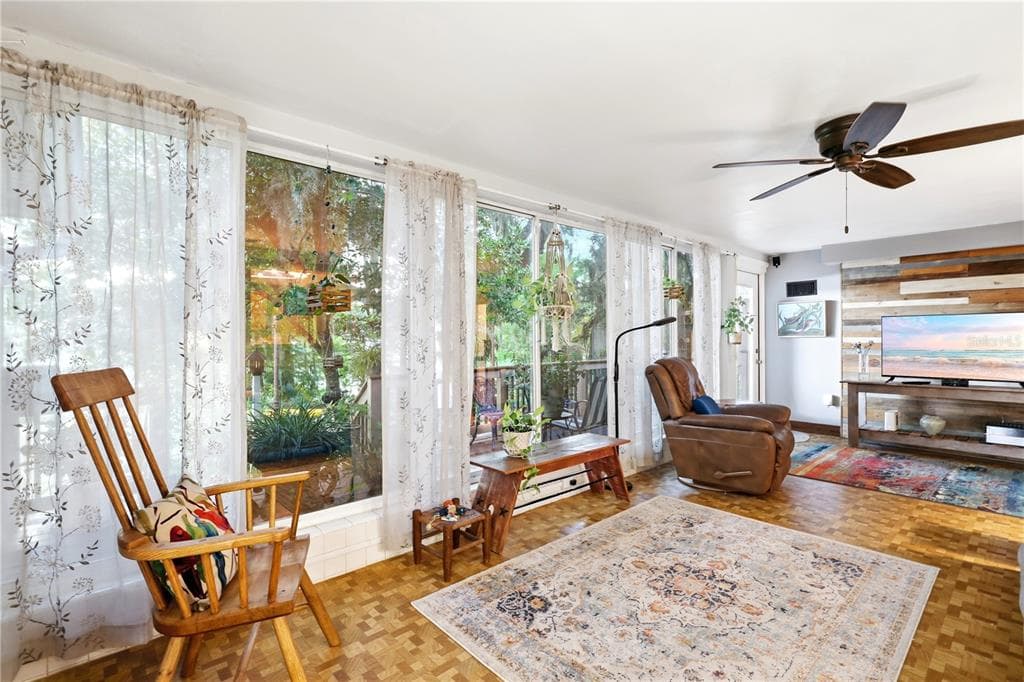 44 BONITA ROAD photo 14