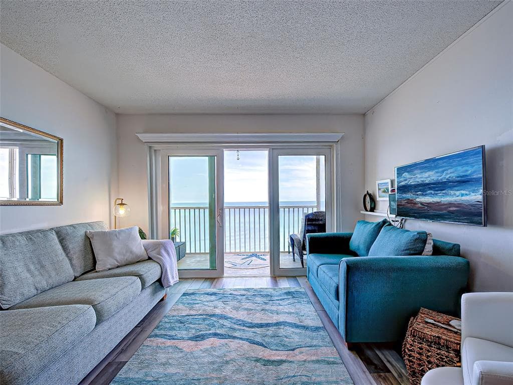 633 ALHAMBRA ROAD 1006 photo 1