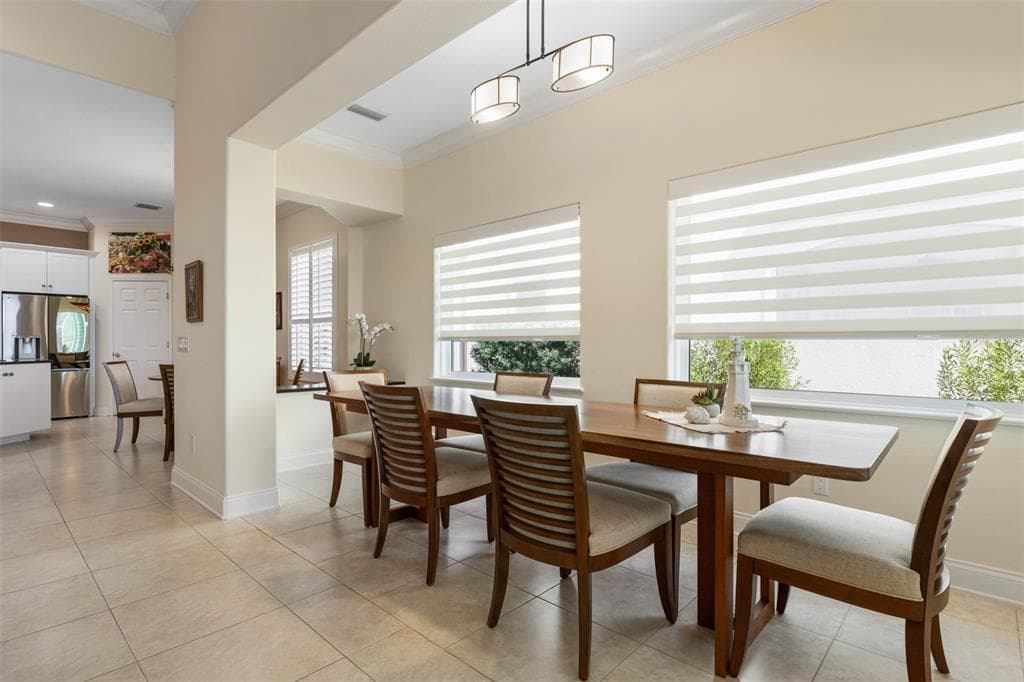 127 S RIVERWALK DRIVE photo 13
