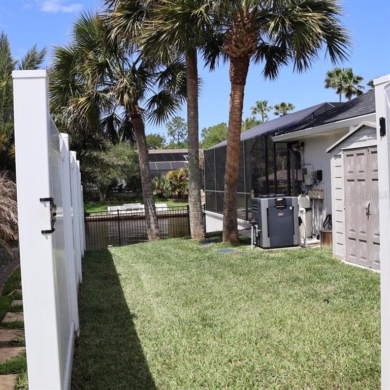 2 COLONY COURT photo 9
