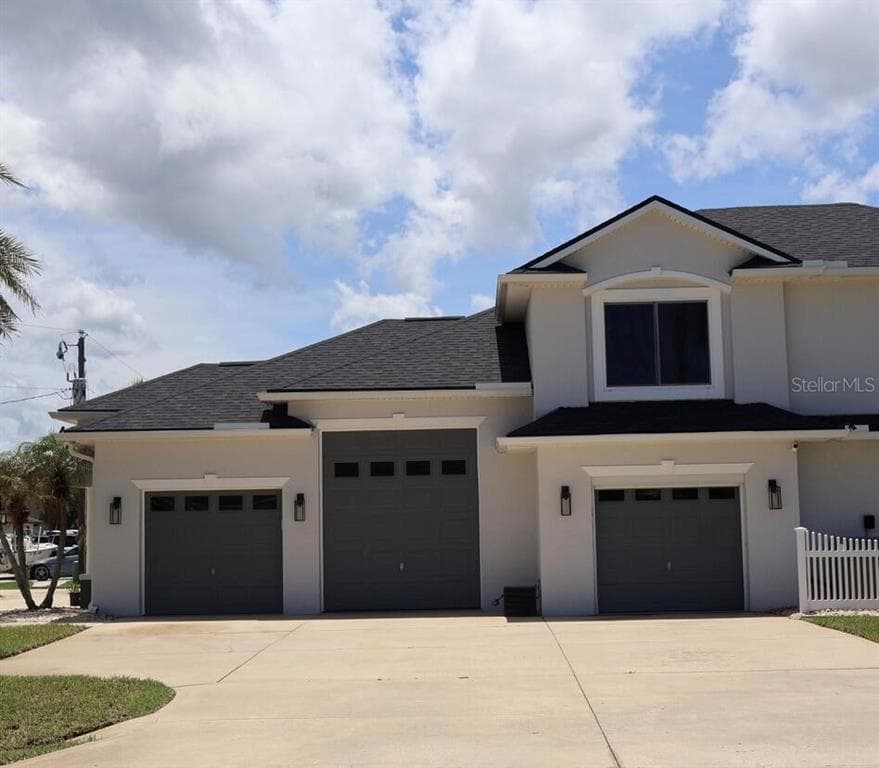 2 COLONY COURT 4