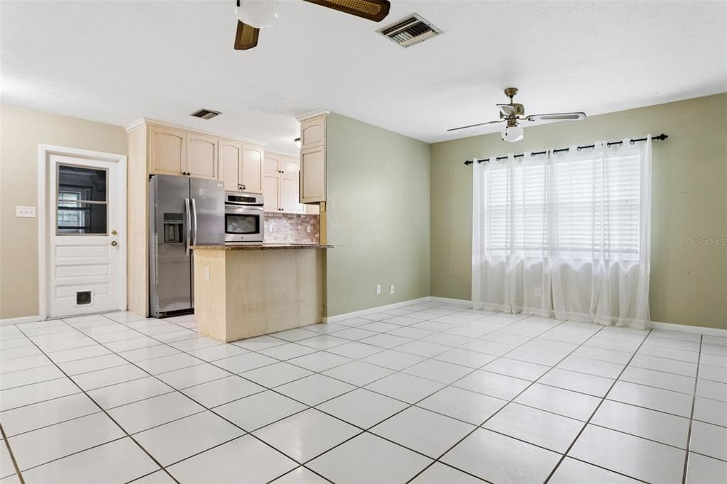 2801 WILSON CIRCLE photo 9
