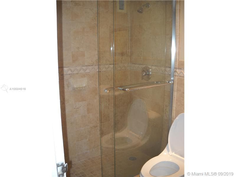 3901 S OCEAN DR 8L photo 11