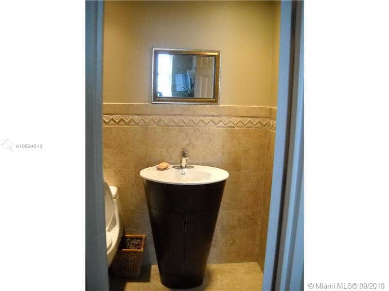 3901 S OCEAN DR 8L photo 12