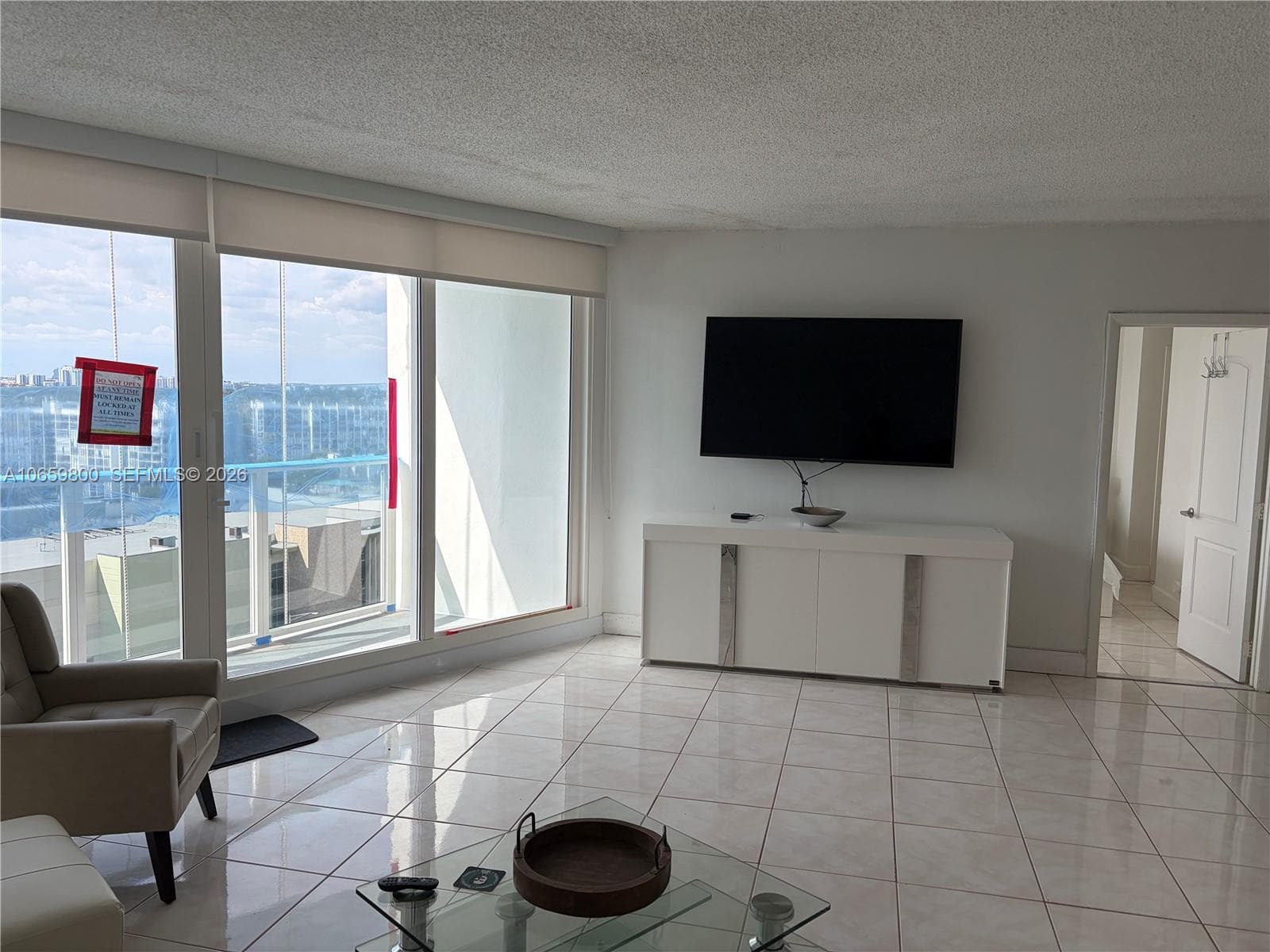 3505 S Ocean Dr 1403 photo 4