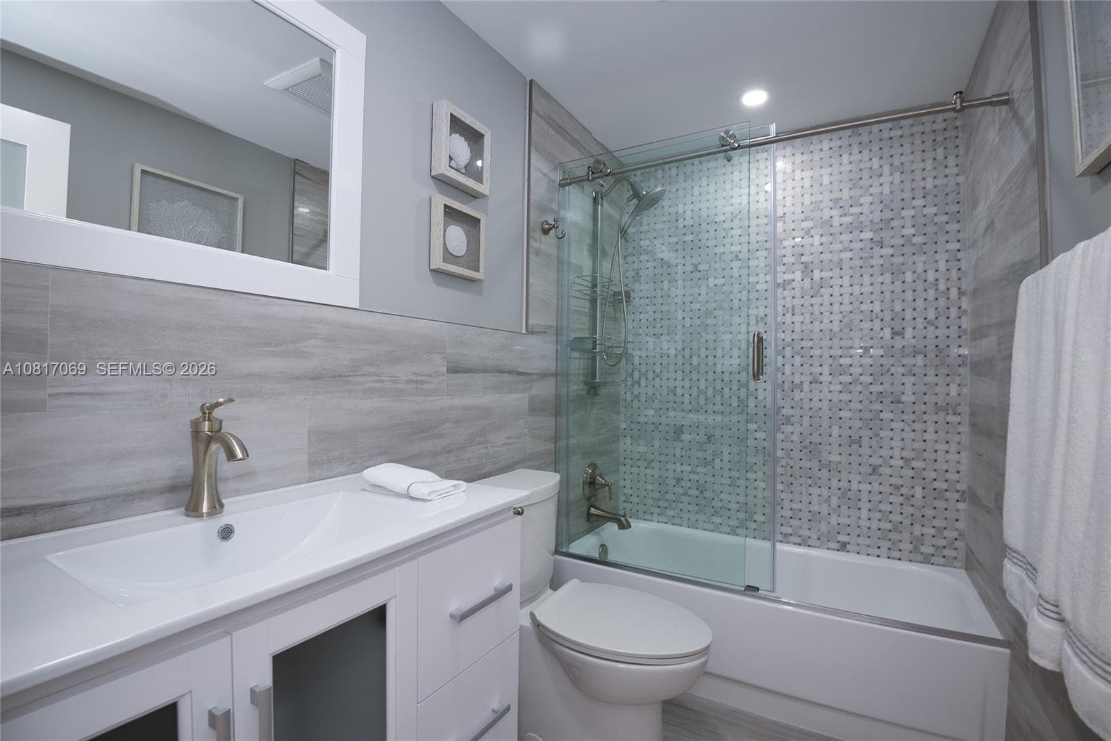 3505 S Ocean Dr PH-12 photo 12