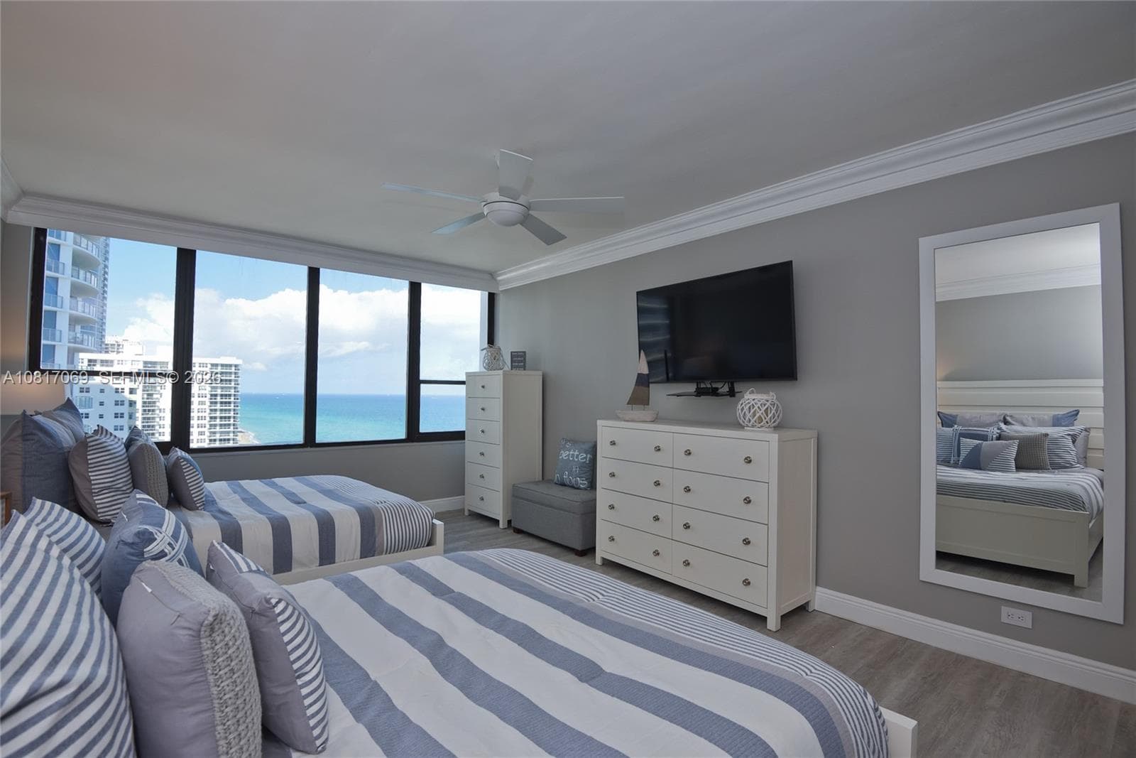 3505 S Ocean Dr PH-12 photo 8