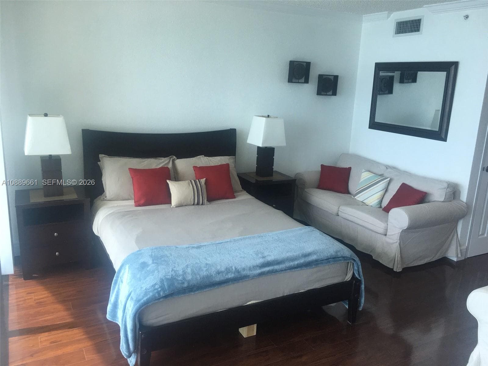 2501 S OCEAN DR 1224 (Available JULY 1) photo 4
