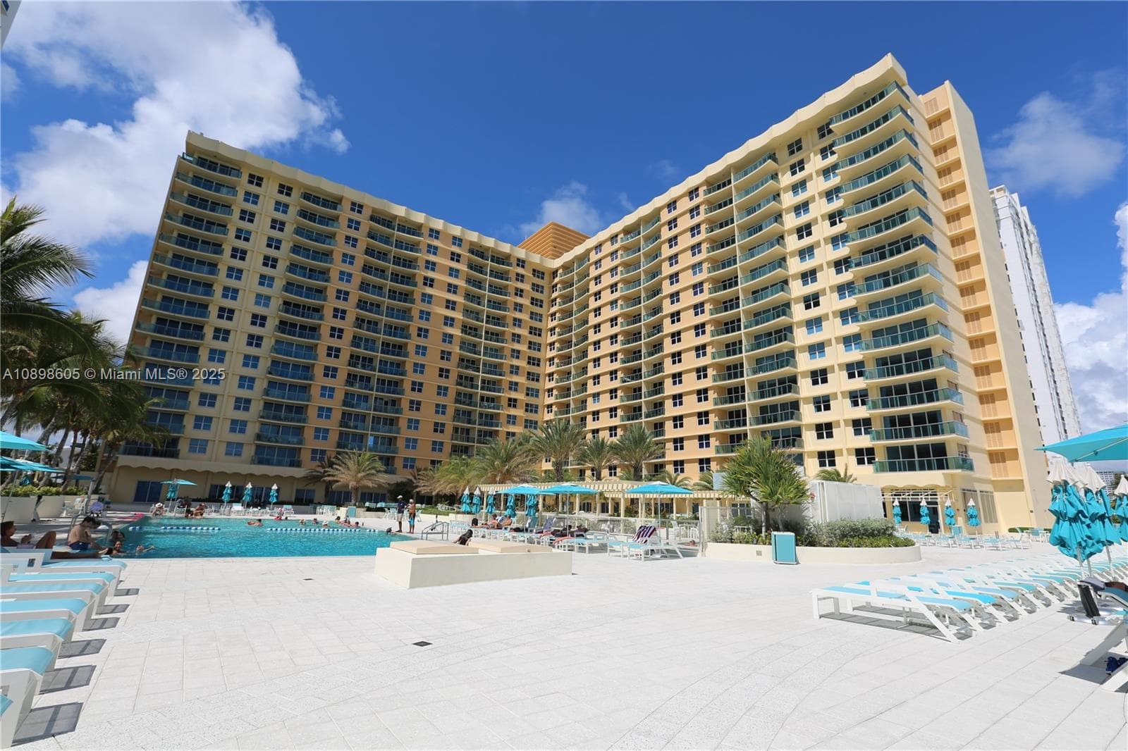 2501 S Ocean Dr 1617 (AVAILABLE JULY) photo 2