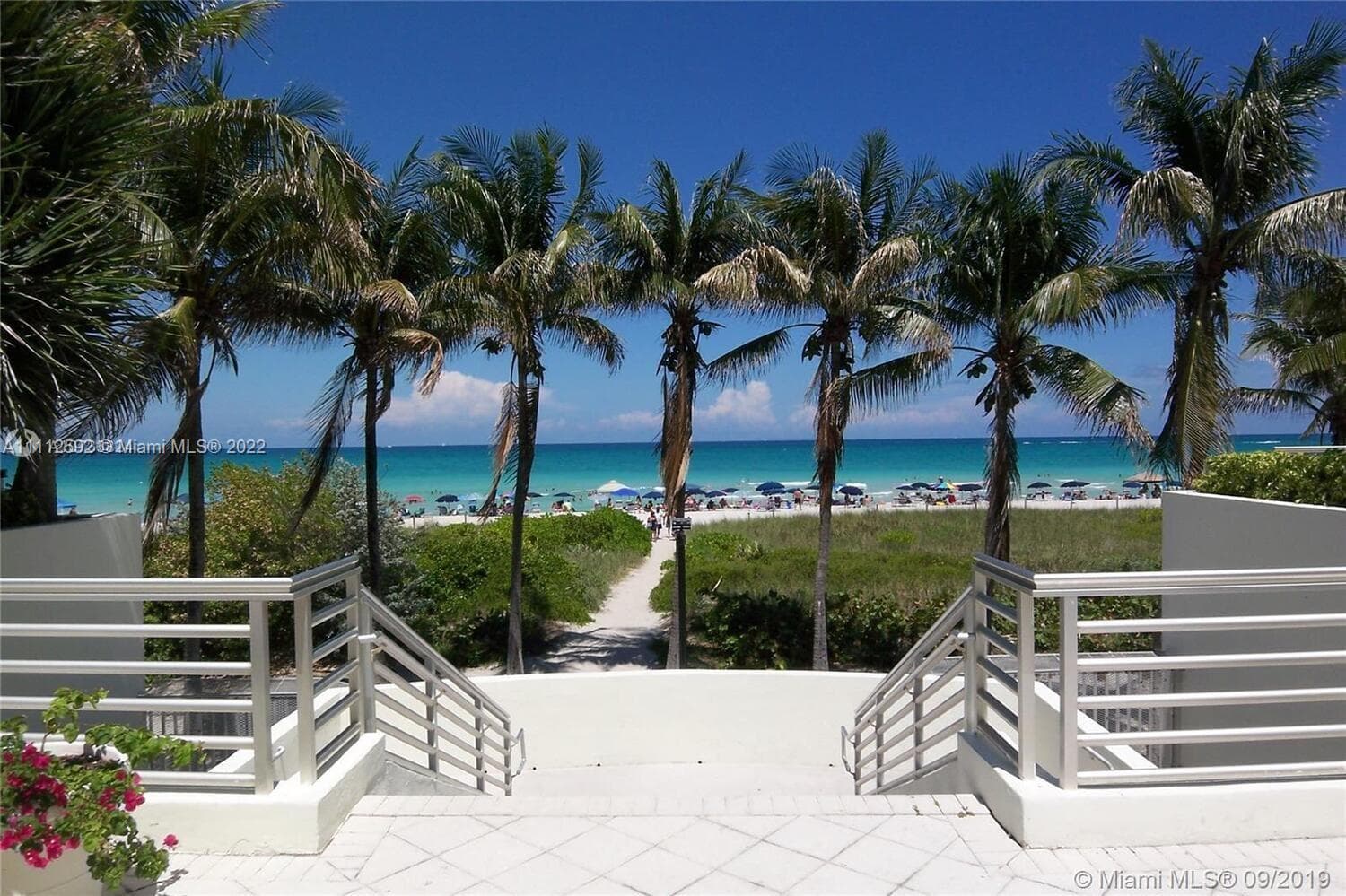 5161 Collins Ave 210 photo 3