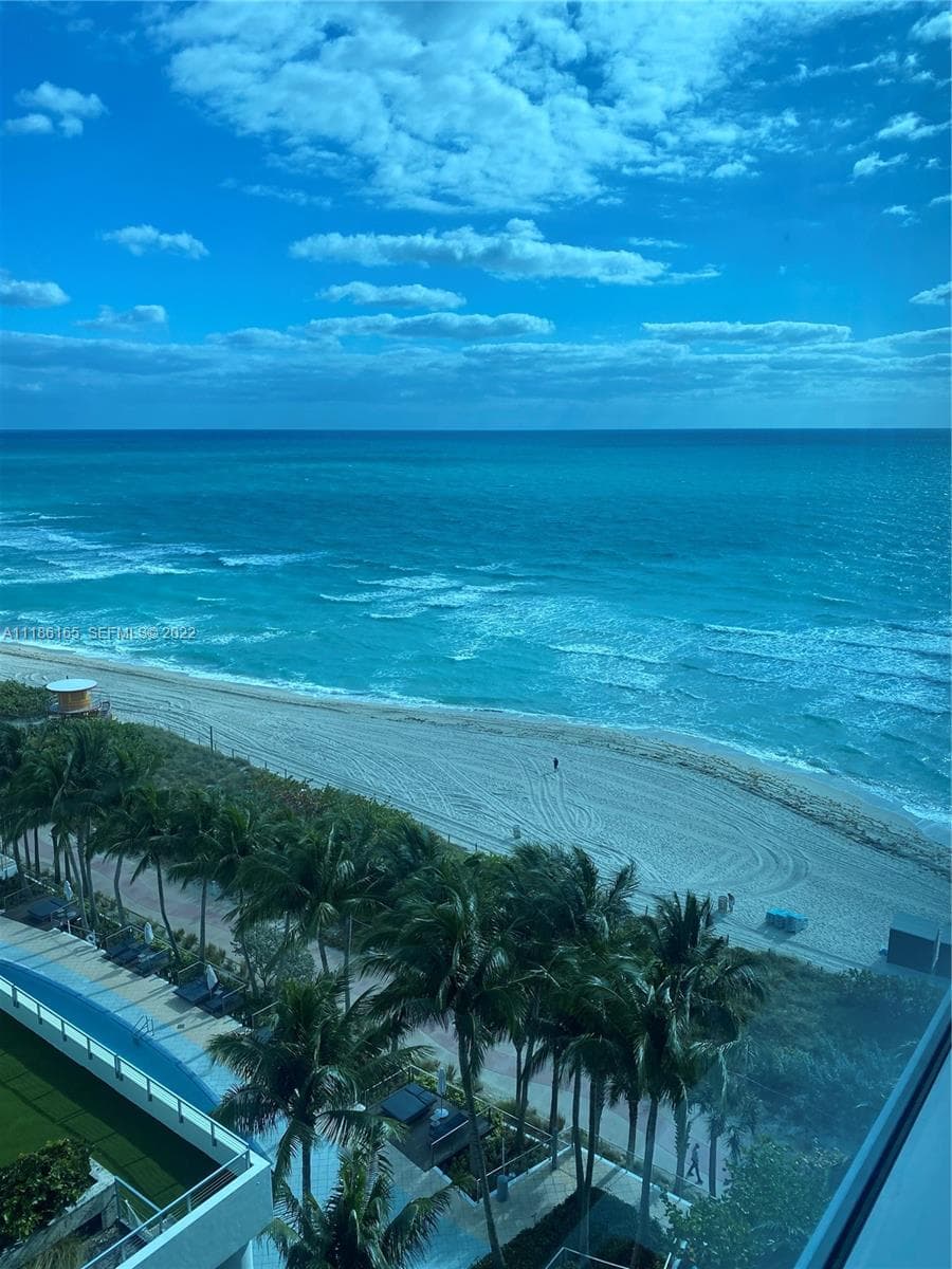 6801 Collins Ave 1102 (door 1111) photo 2