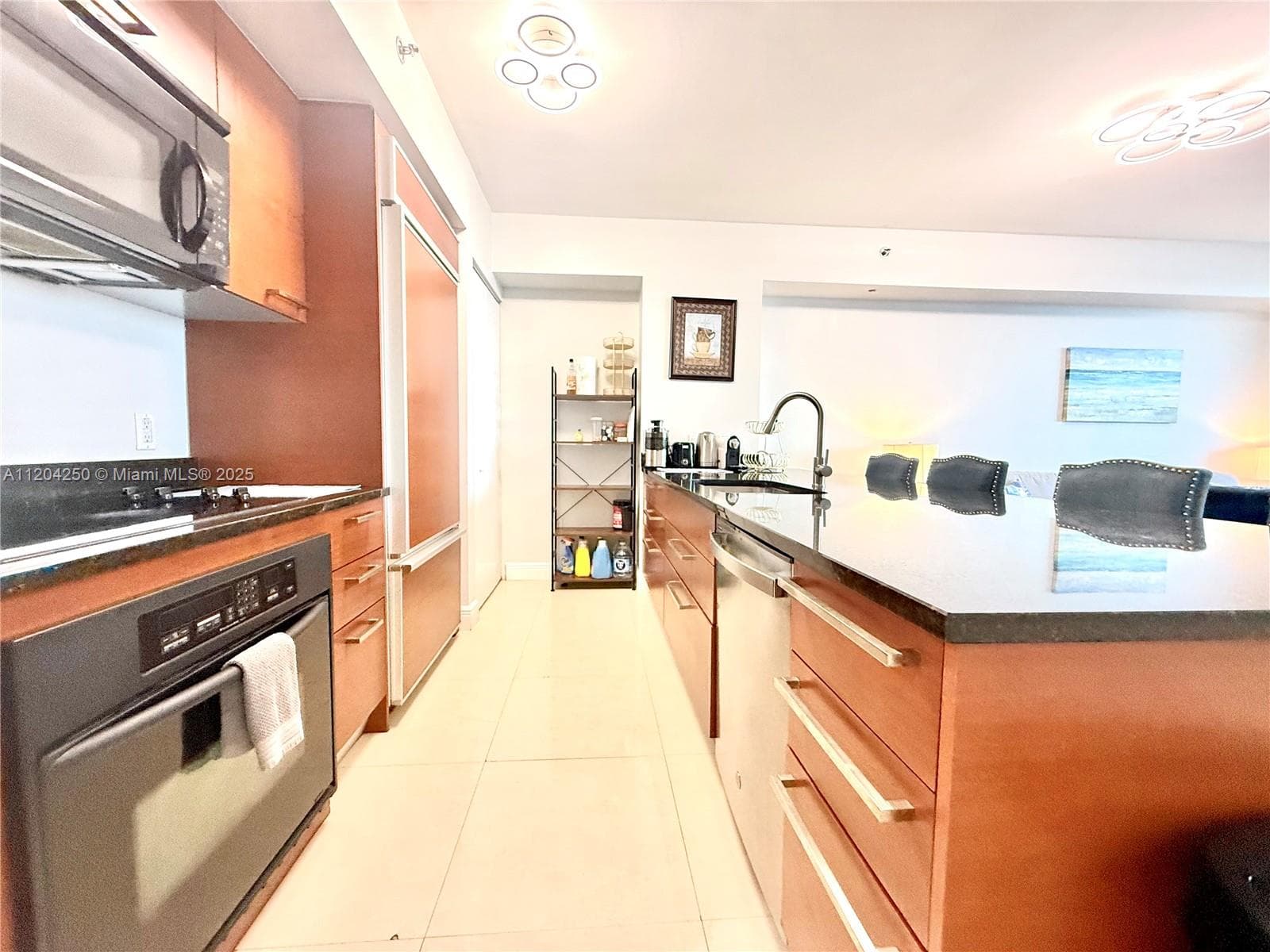 1830 S Ocean Dr 1709 photo 6