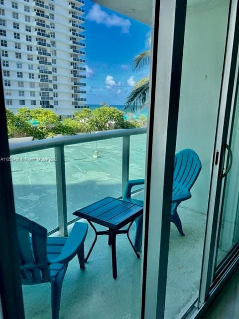 3801 S Ocean Dr 3C photo 2