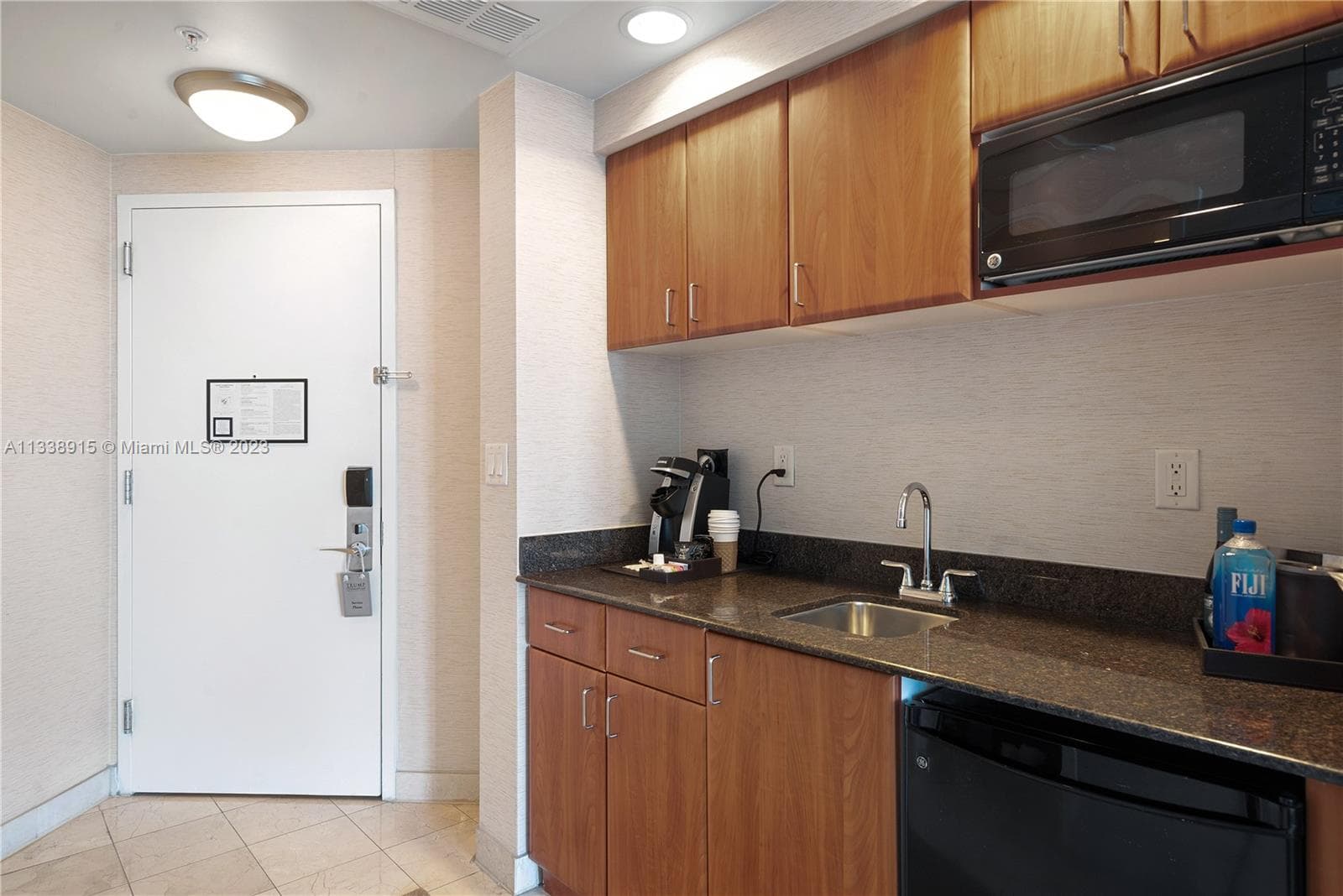 18001 Collins Ave 2109 photo 16
