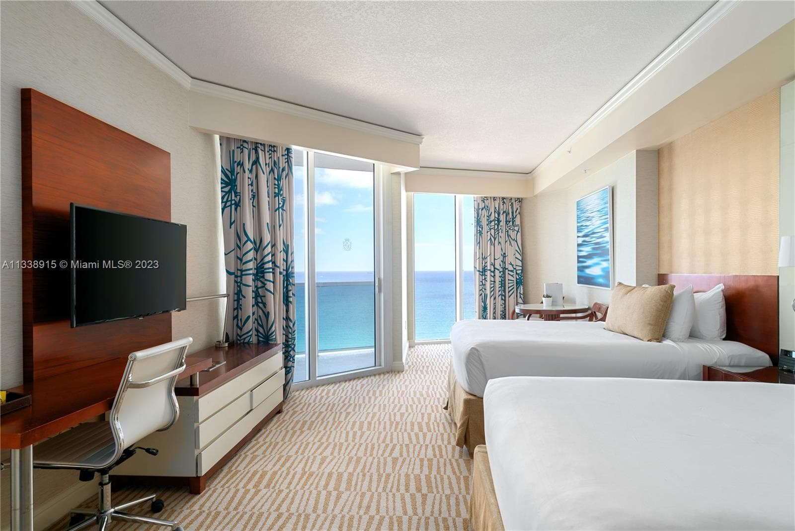 18001 Collins Ave 2109 photo 14