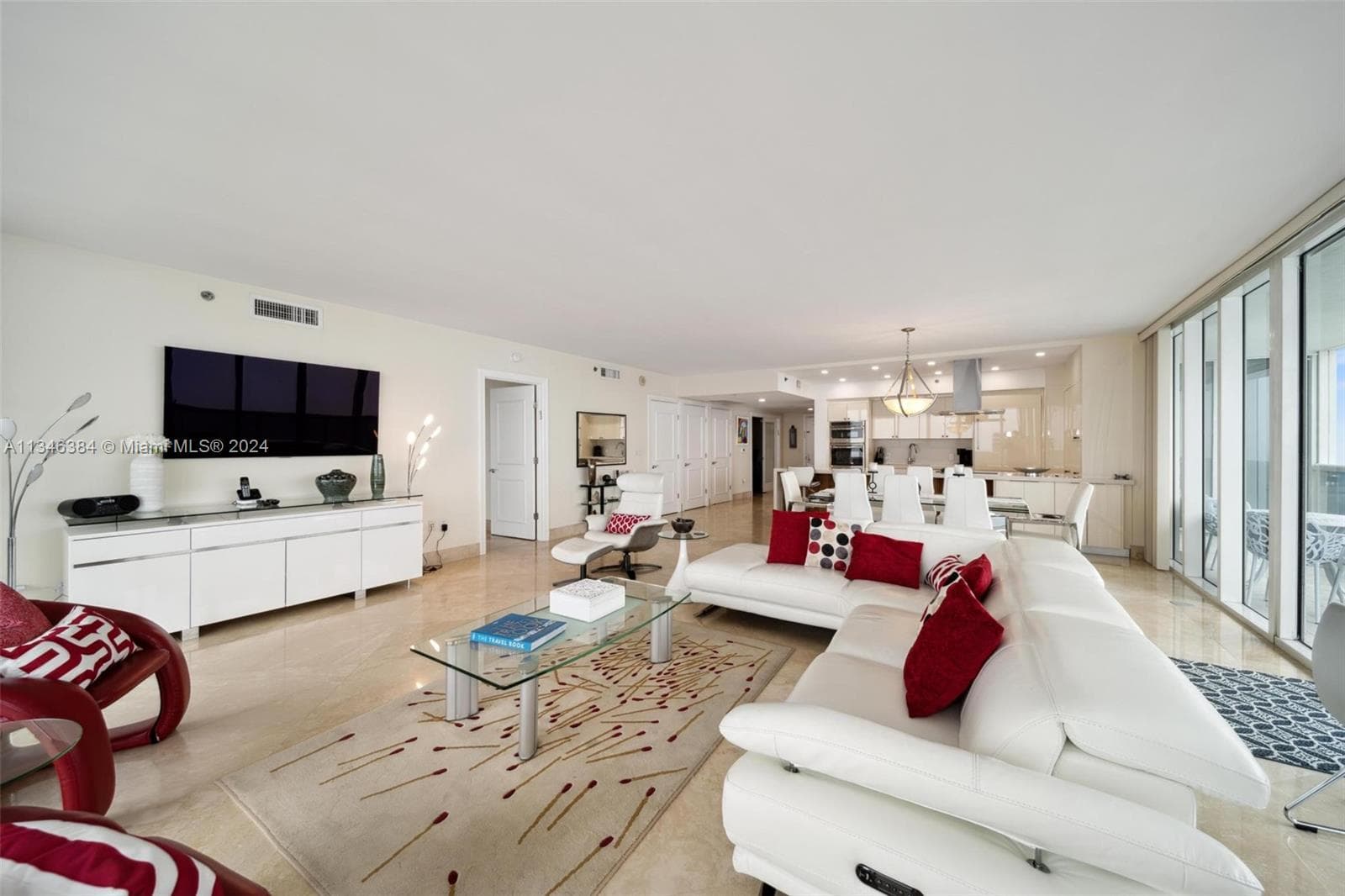 1830 S Ocean Dr 4602 photo 2