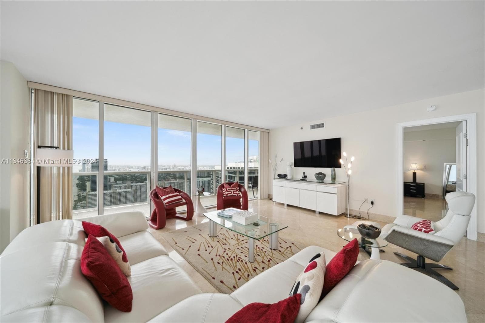1830 S Ocean Dr 4602 photo 4