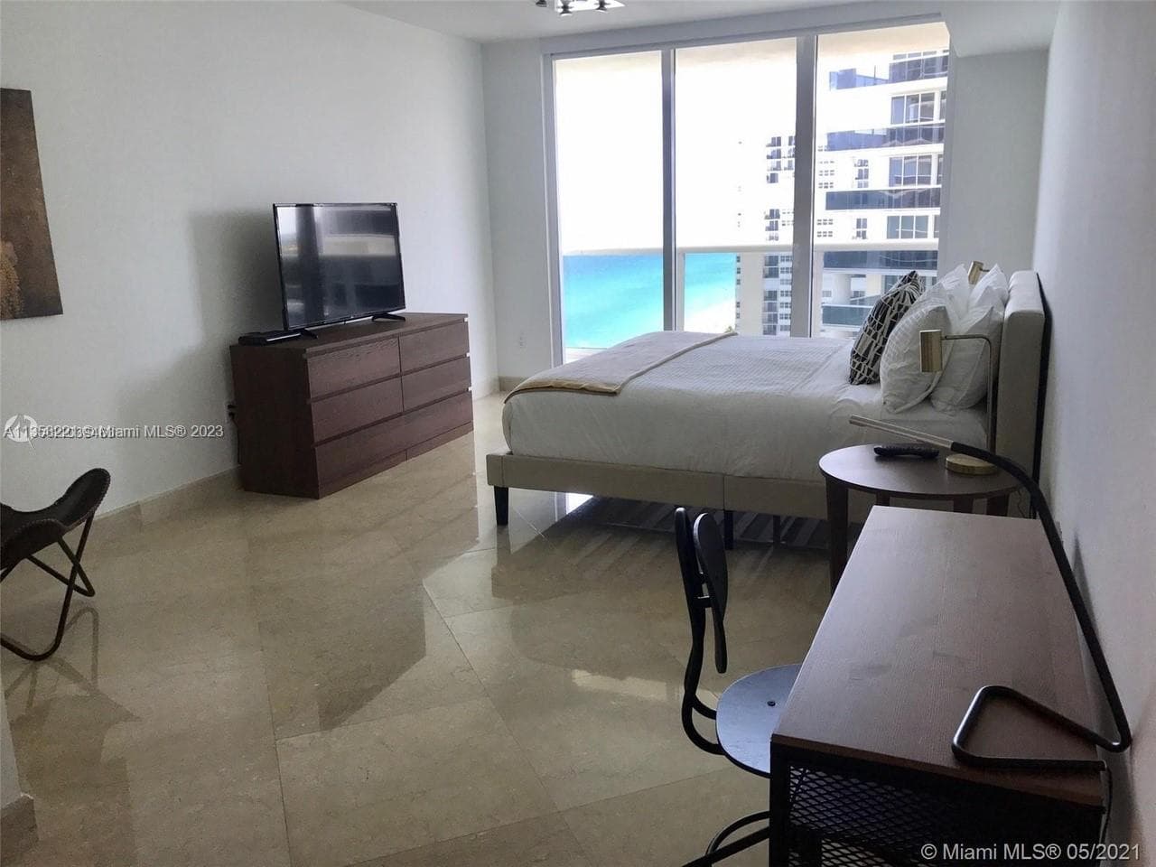 1830 S Ocean Dr 1706 photo 8