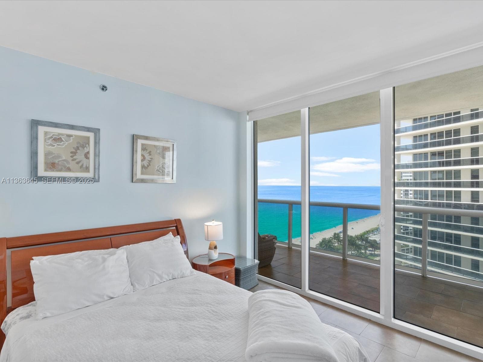 1830 S Ocean Dr 1806 short term photo 19