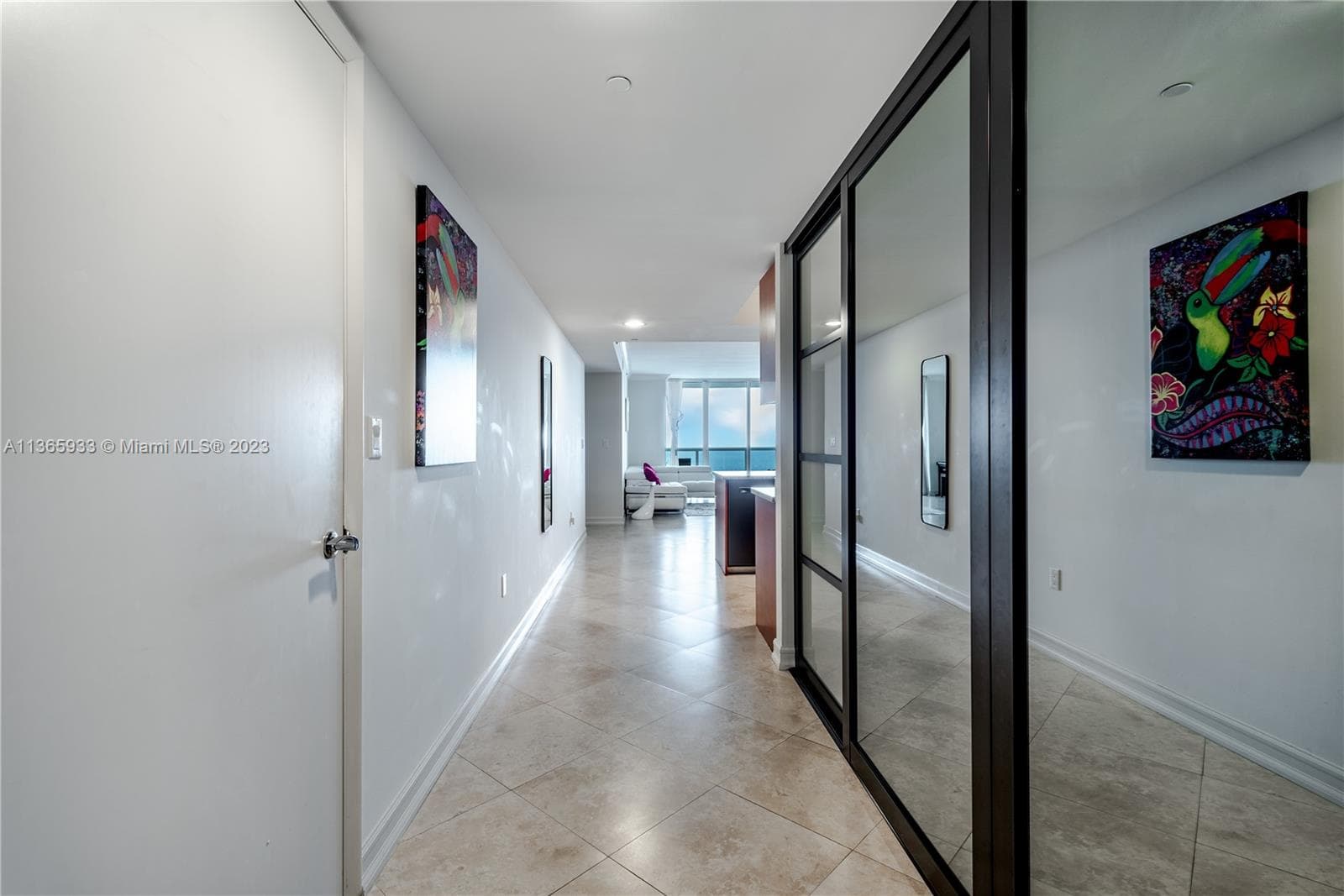 1830 S Ocean Dr Available 3511 photo 17