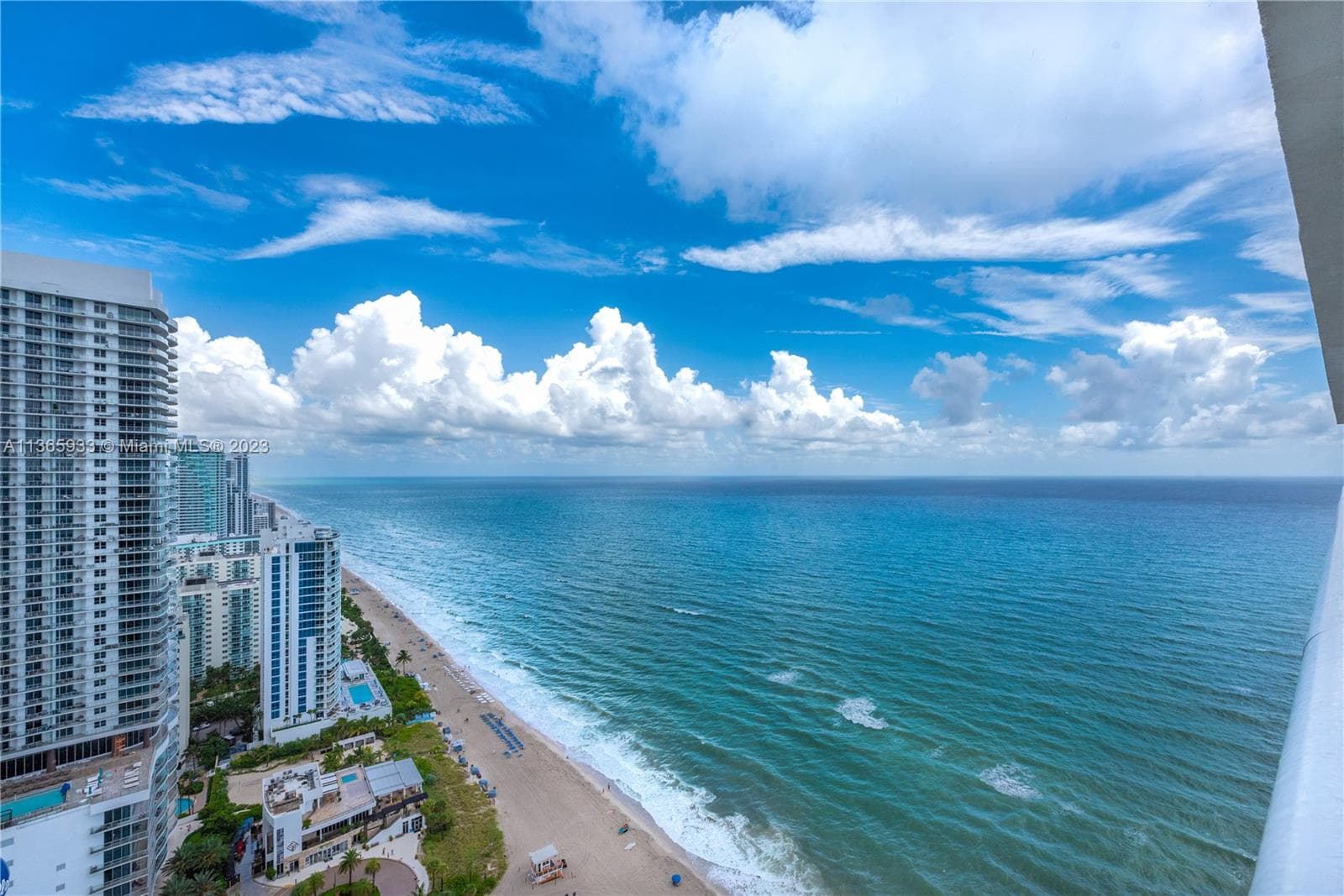1830 S Ocean Dr Available 3511 photo 1