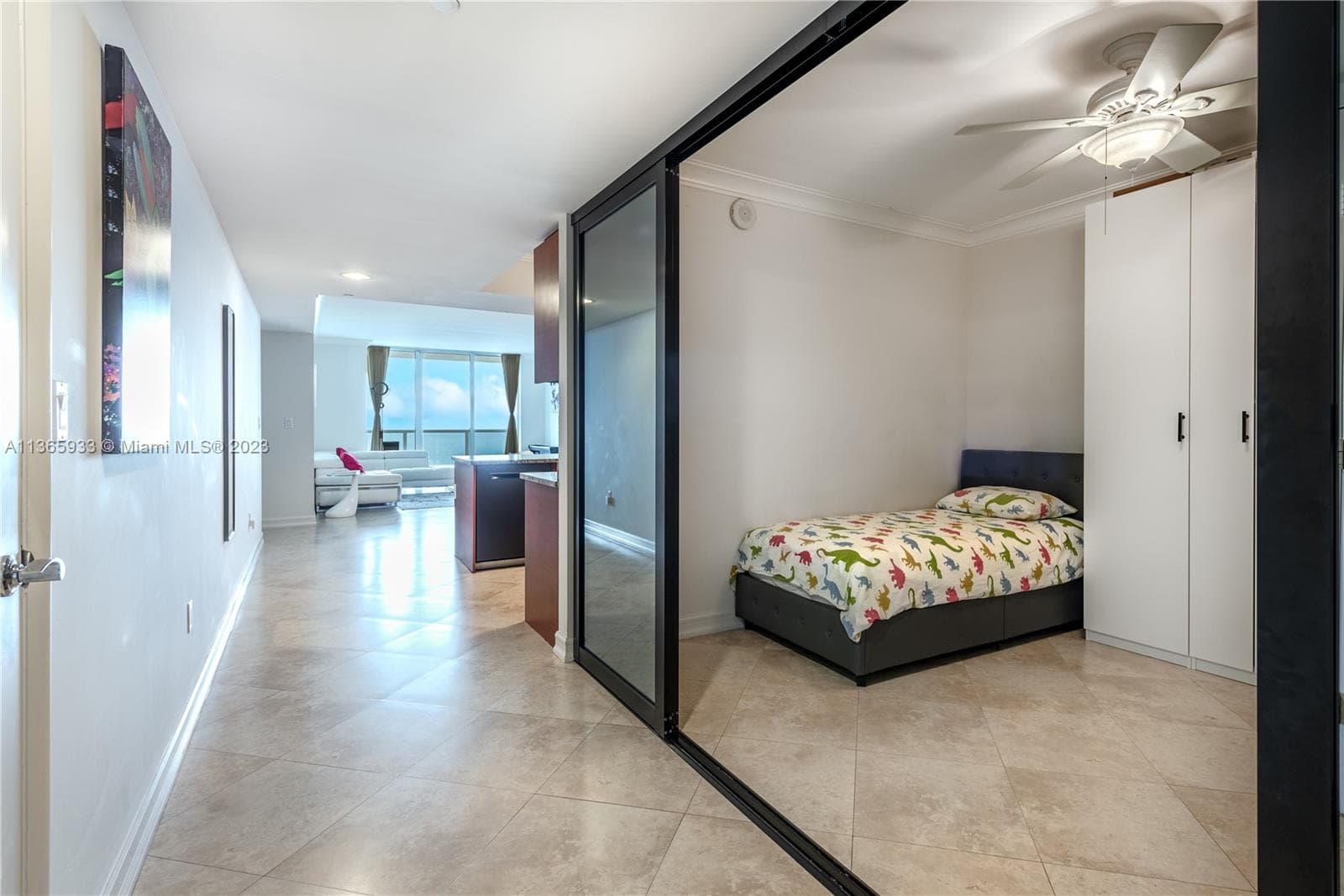 1830 S Ocean Dr Available 3511 photo 20