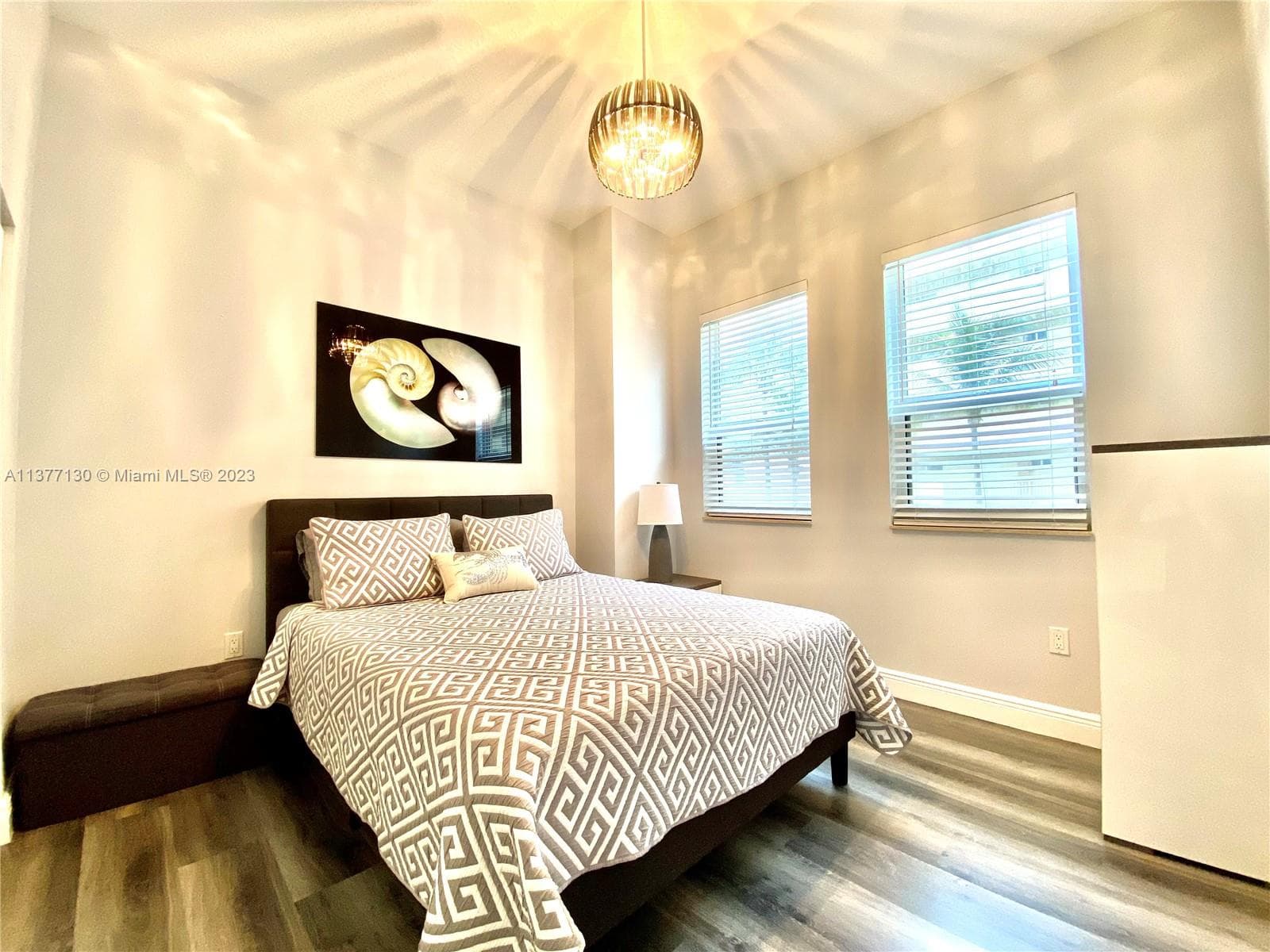 2080 S Ocean Dr 111 photo 15