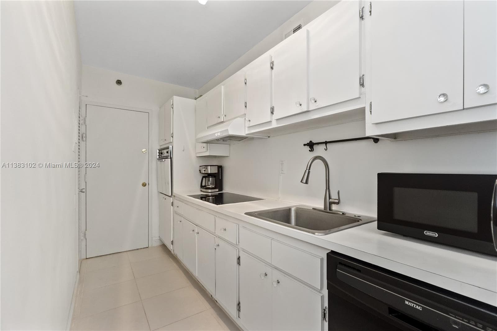 100 Lincoln Rd 306 photo 8
