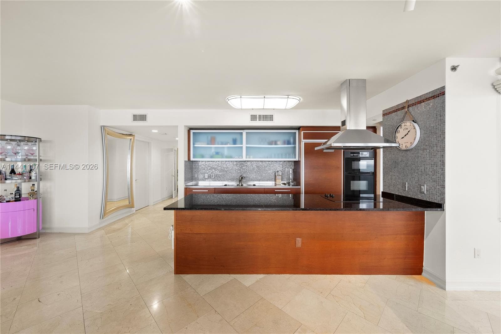 1850 Ocean Dr 3301 photo 10